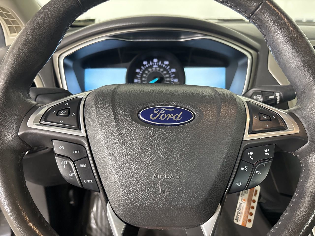 Used 2014 Ford Fusion SE w/ Equipment Group 202A image 13