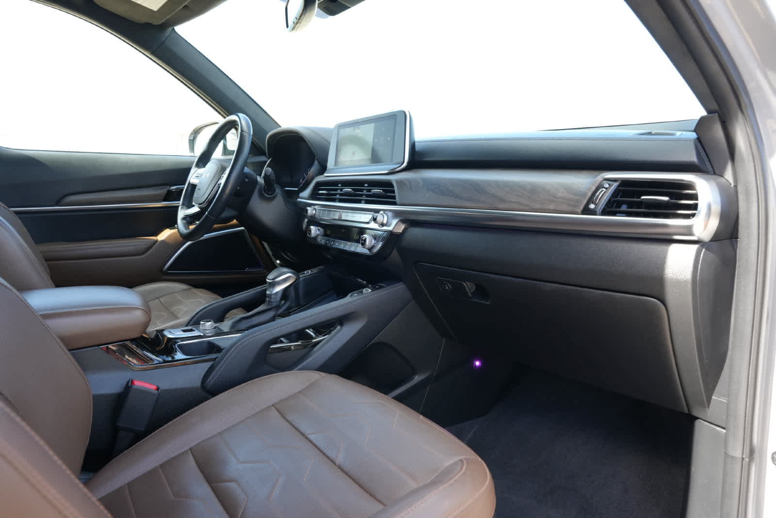 Used 2022 Kia Telluride SX w/ SX Prestige Package AWD/4WD image 21