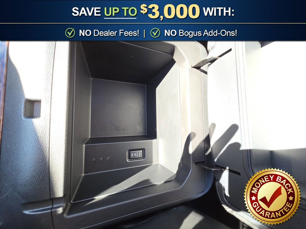 Used 2017 Nissan Armada SL w/ Technology Package image 28