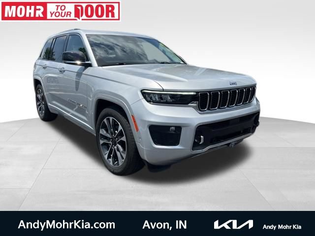 Used 2022 Jeep Grand Cherokee Overland AWD/4WD image 1