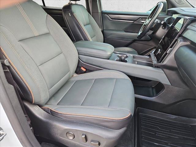 Certified 2024 GMC Acadia AT4 AWD/4WD image 21