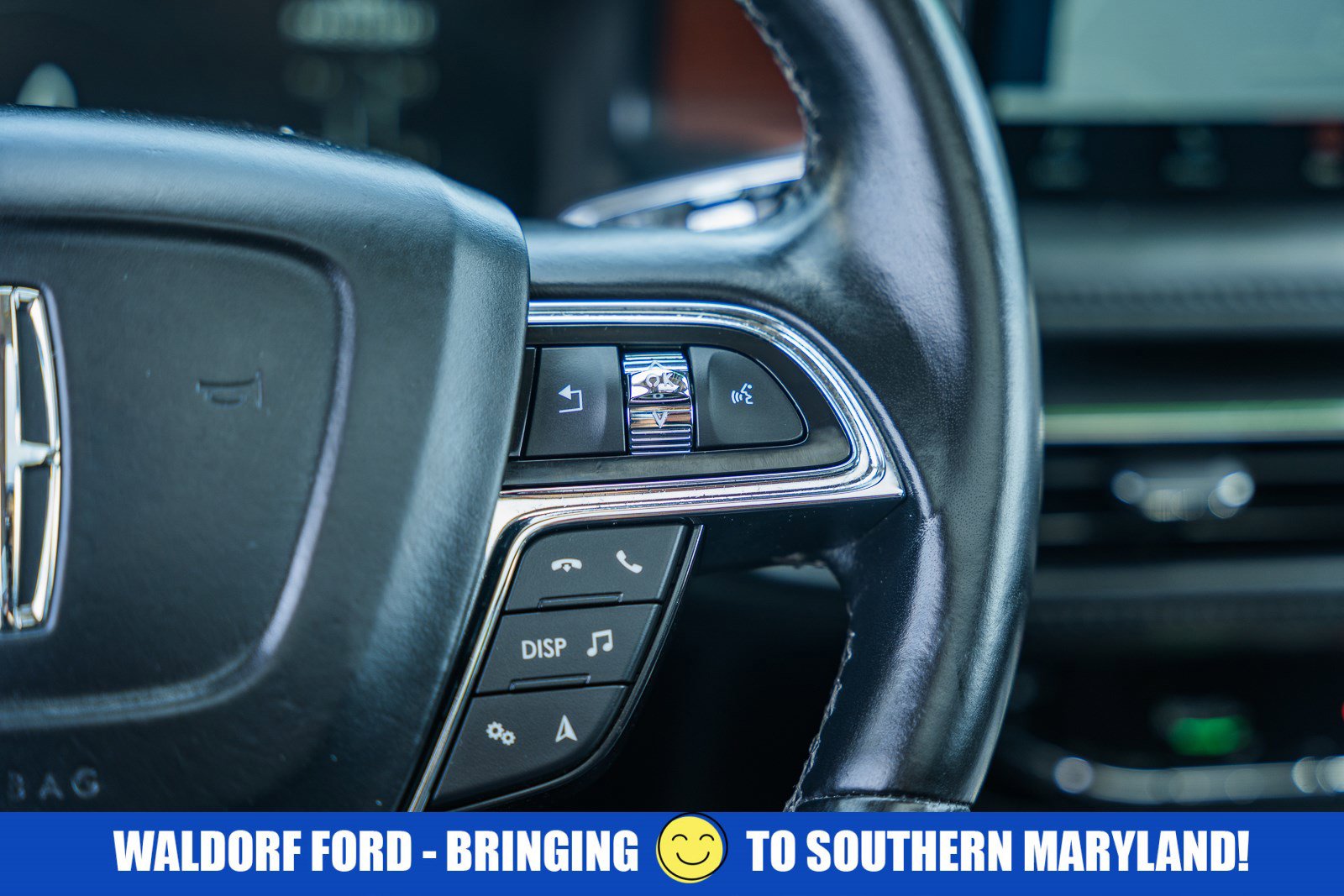 Used 2022 Lincoln Nautilus Reserve image 30