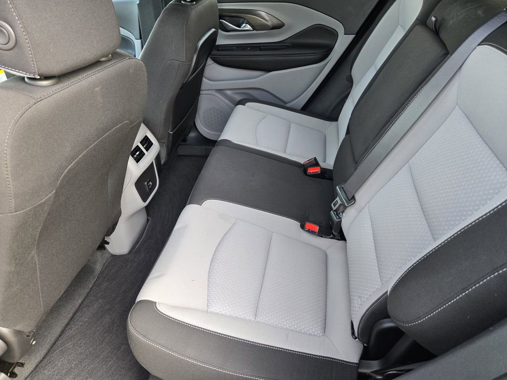 Used 2024 GMC Terrain SLE w/ Fleet Convenience Package image 29