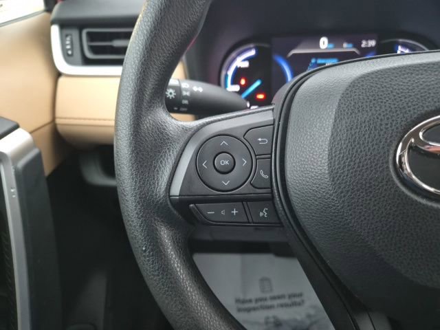 Used 2023 Toyota RAV4 LE image 18