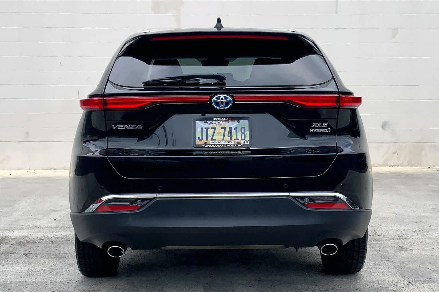 Used 2021 Toyota Venza XLE w/ Softex Package AWD/4WD image 5