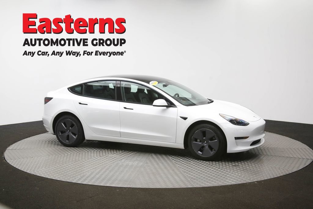 Used 2023 Tesla Model 3 Standard Range image 46