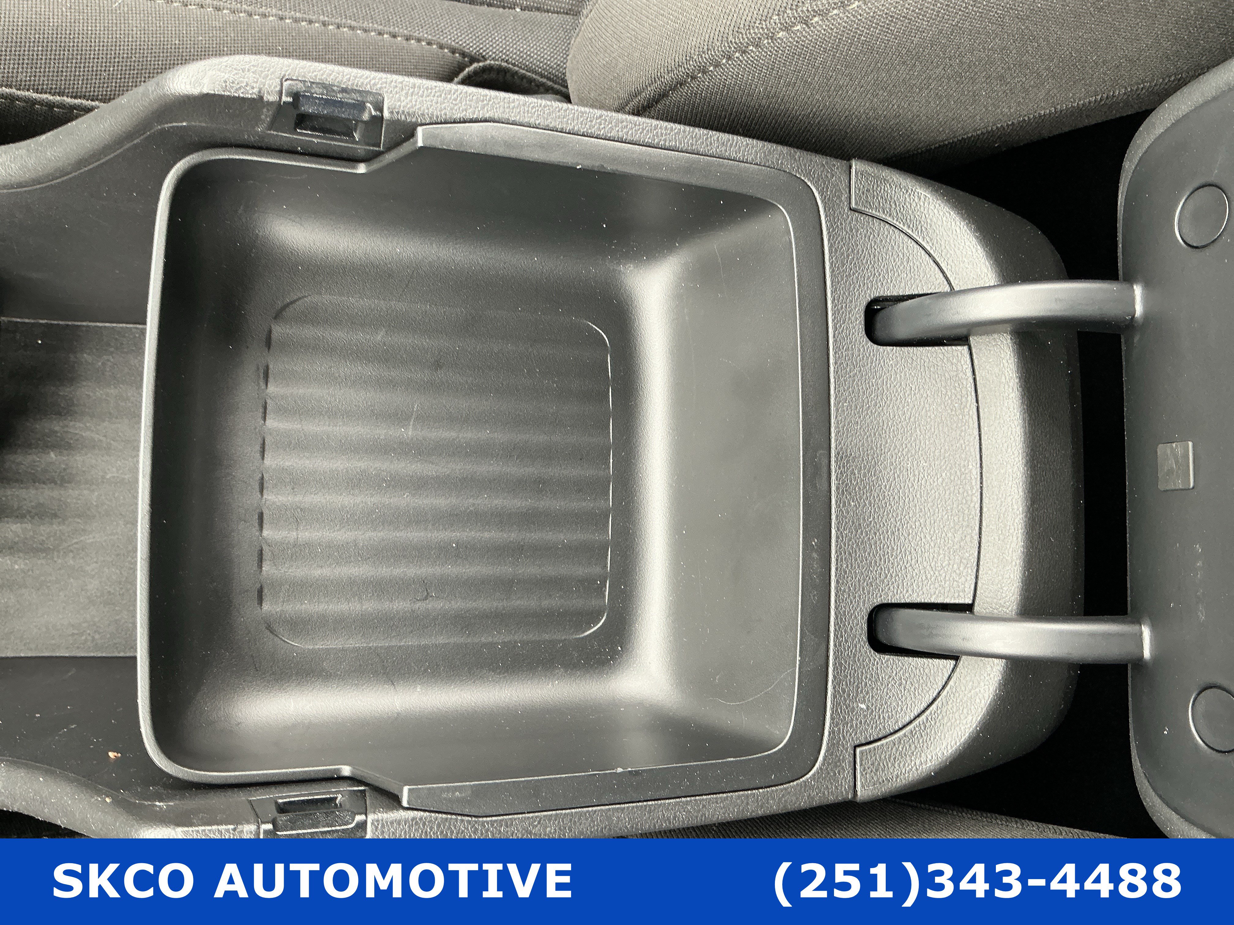 Used 2025 Hyundai Kona SEL FWD image 25