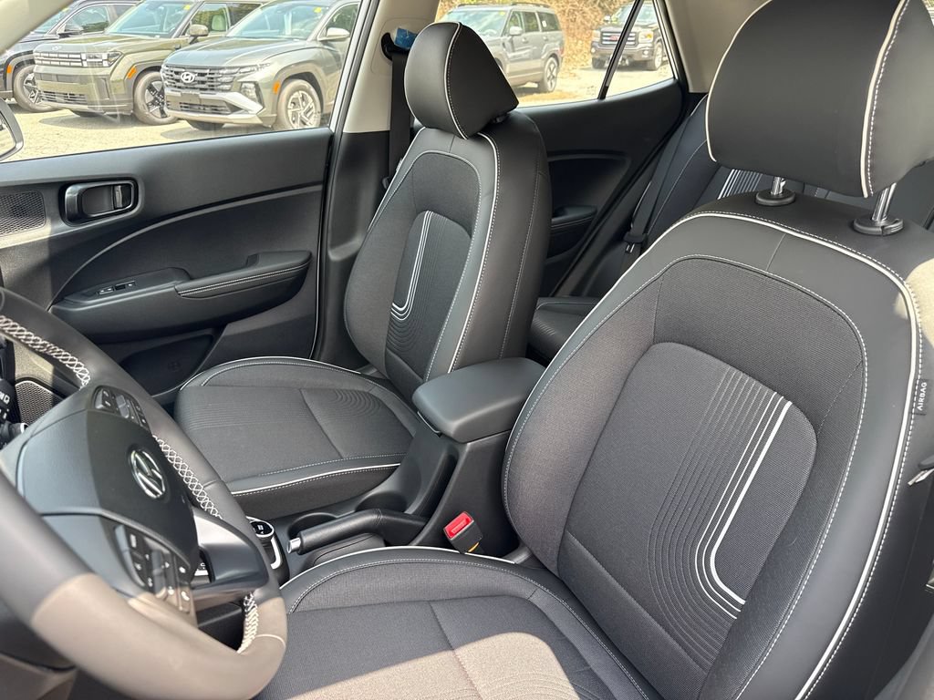 New 2026 Hyundai Venue SEL FWD image 33