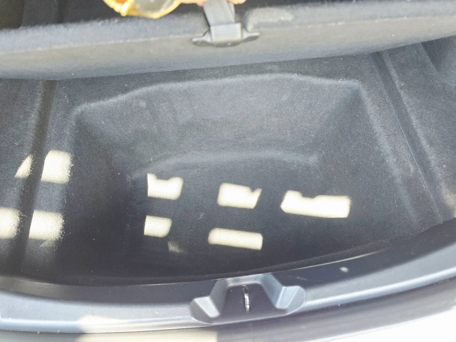 Used 2017 Tesla Model 3 Long Range RWD image 39