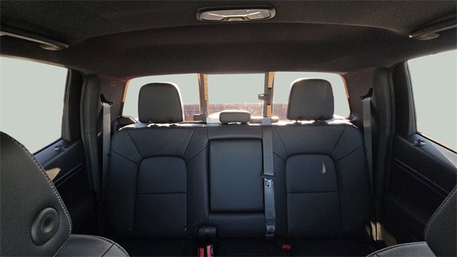 New 2026 GMC Canyon Elevation w/ Convenience Package image 15