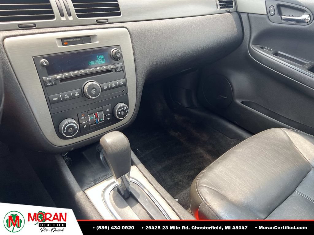 Used 2008 Chevrolet Impala LTZ FWD image 27