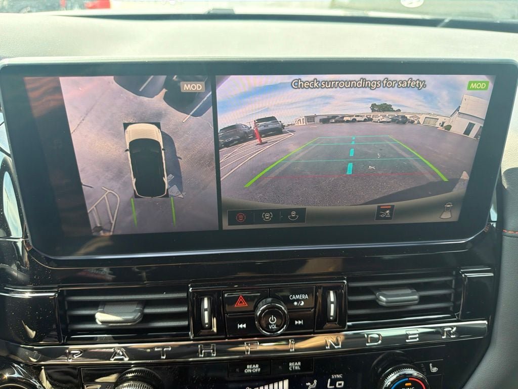 New 2026 Nissan Pathfinder Rock Creek AWD/4WD image 25