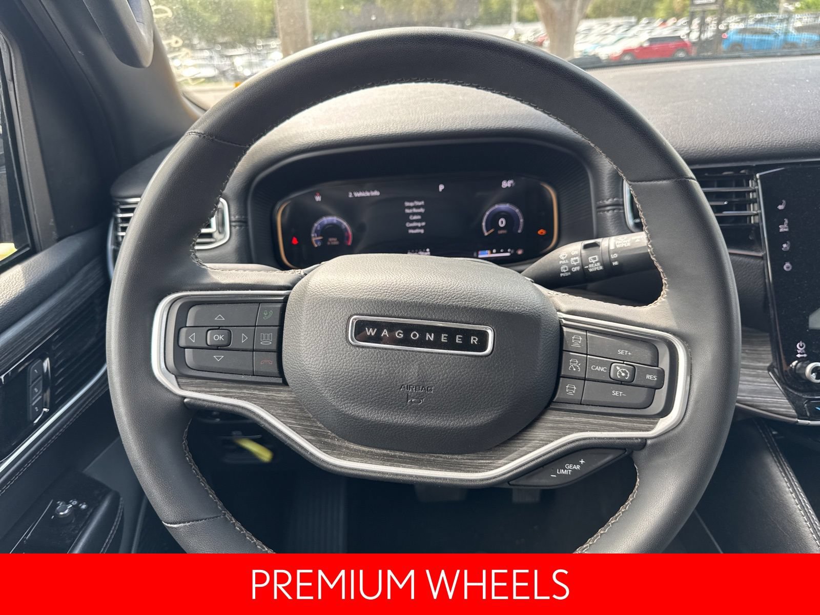 Used 2023 Jeep Wagoneer L Series II AWD/4WD image 17