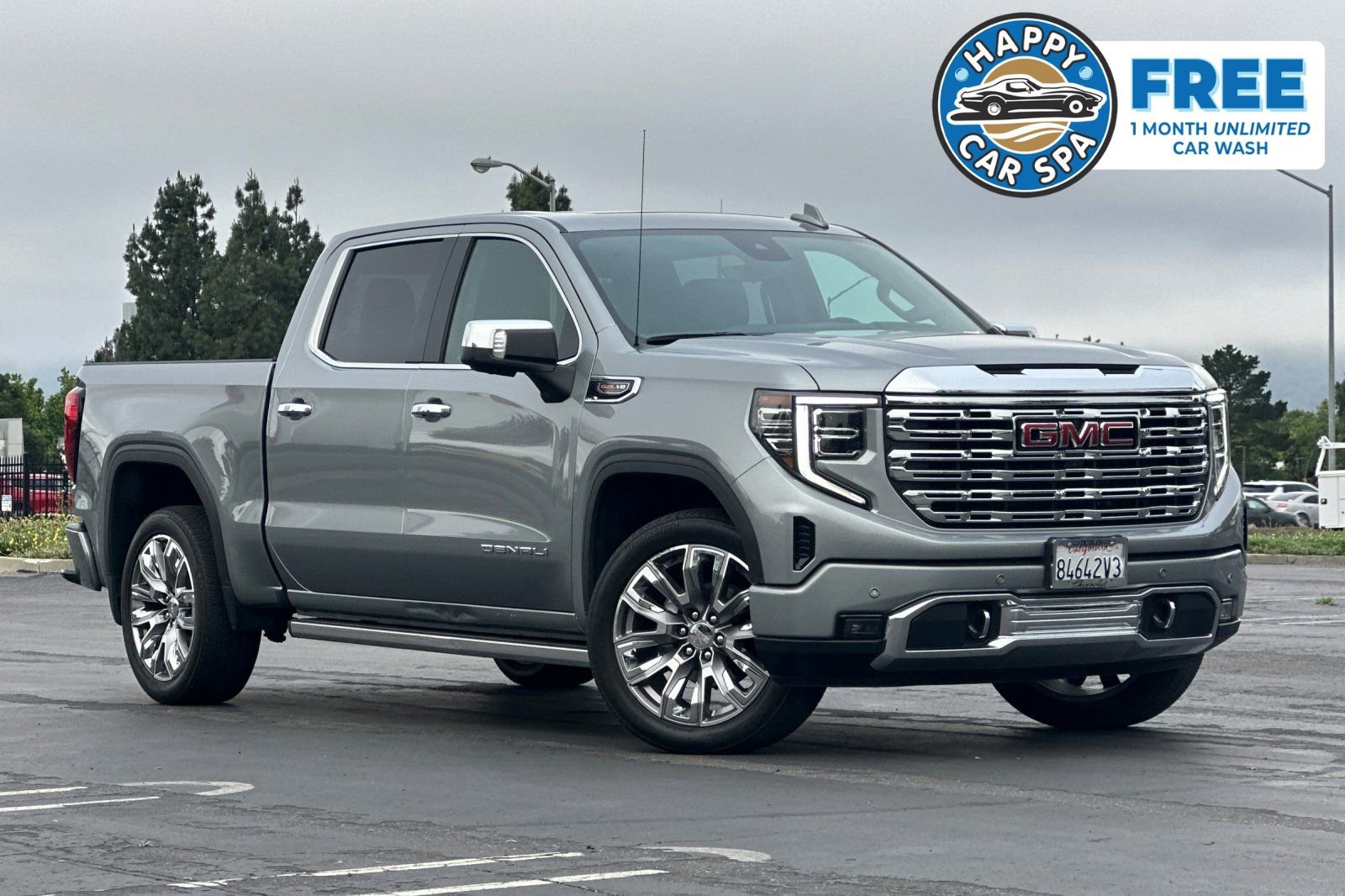 Used 2024 GMC Sierra 1500 Denali AWD/4WD image 1