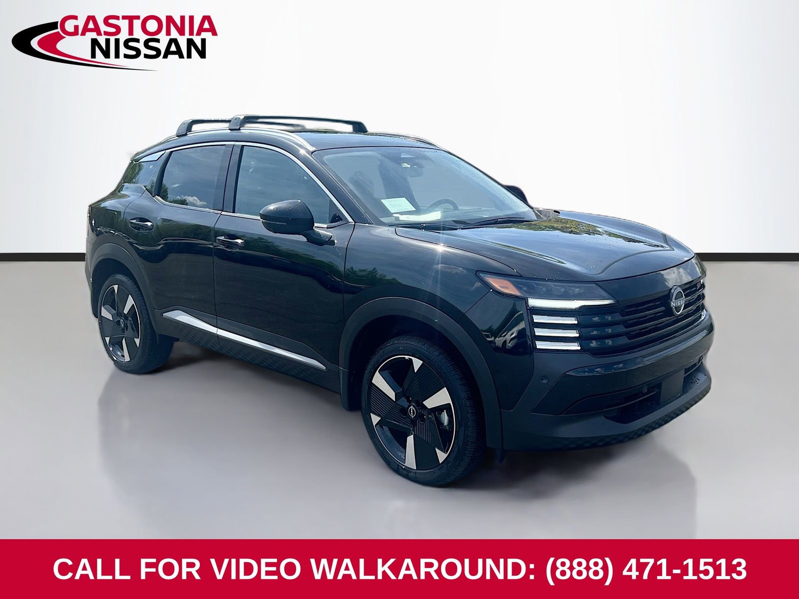 Used 2026 Nissan Kicks SR