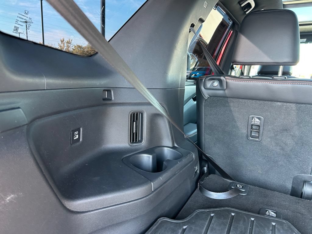 Used 2023 Honda Pilot TrailSport image 24