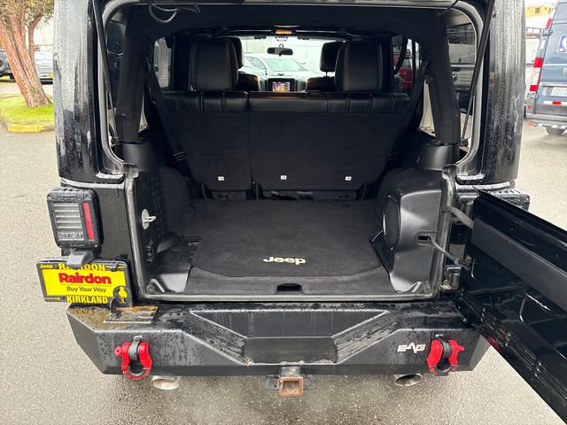 Used 2012 Jeep Wrangler Unlimited Sahara w/ Connectivity Group image 12