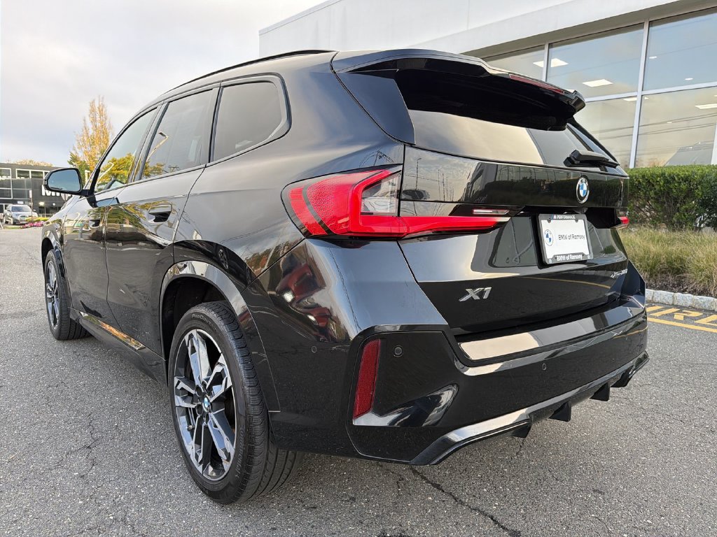 Used 2023 BMW X1 xDrive28i w/ Premium Package AWD/4WD image 12