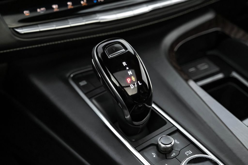 Used 2021 Cadillac Escalade Sport Platinum w/ LPO, Floor Liner Package image 31