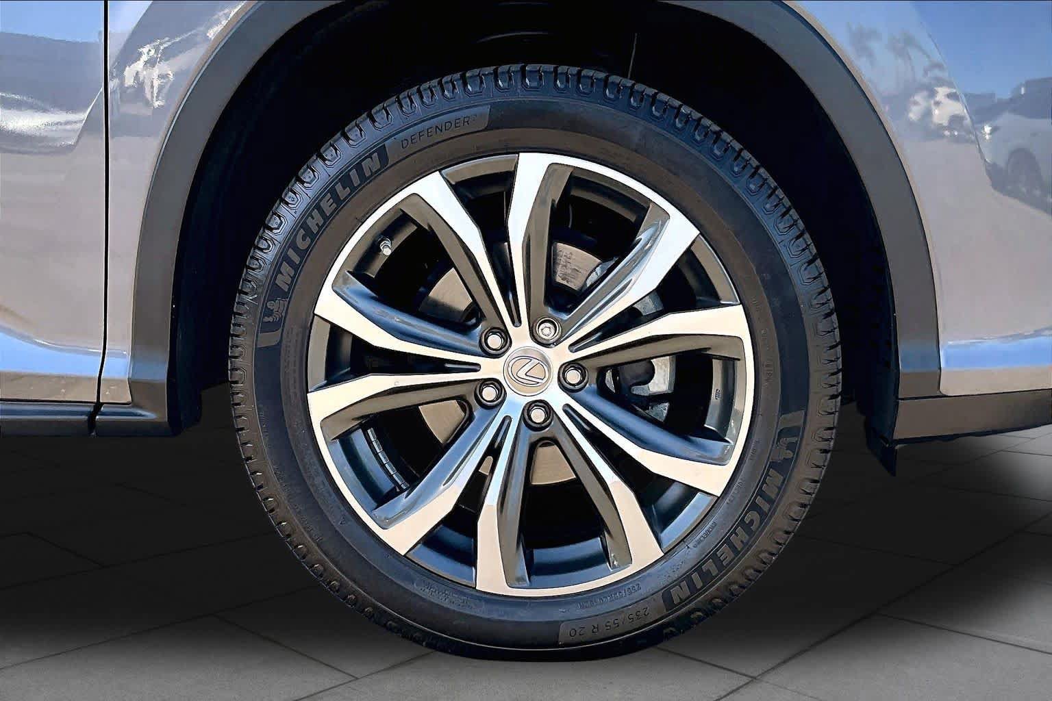 Used 2017 Lexus RX 350 FWD w/ Premium Package image 10