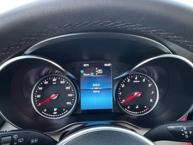 Used 2021 Mercedes-Benz GLC 300 image 10