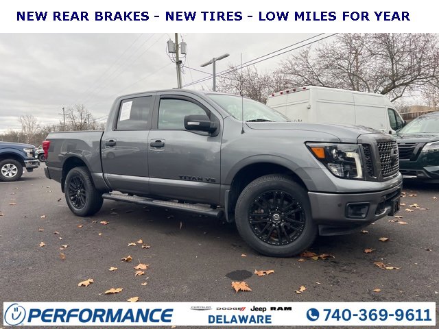 Used 2018 Nissan Titan SL w/ Midnight Edition video 1