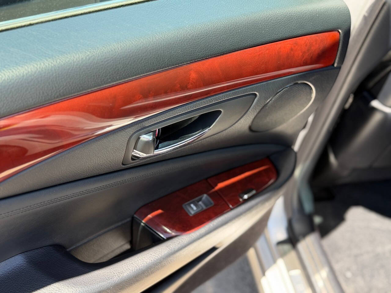 Used 2008 Lexus LS 460 RWD image 85