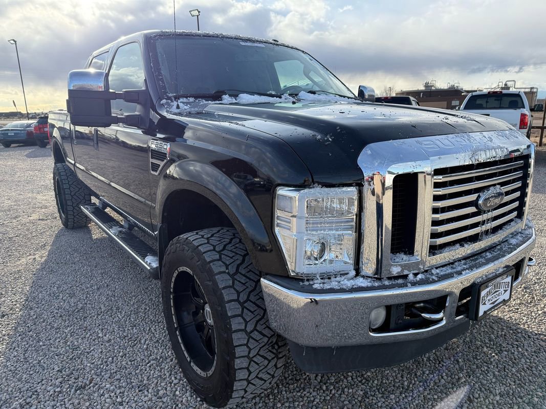Used 2010 Ford F250 XLT image 2