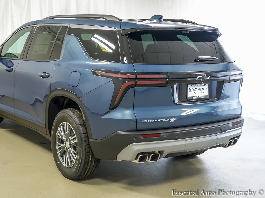 New 2026 Chevrolet Traverse LT w/ Driver Confidence Package image 7