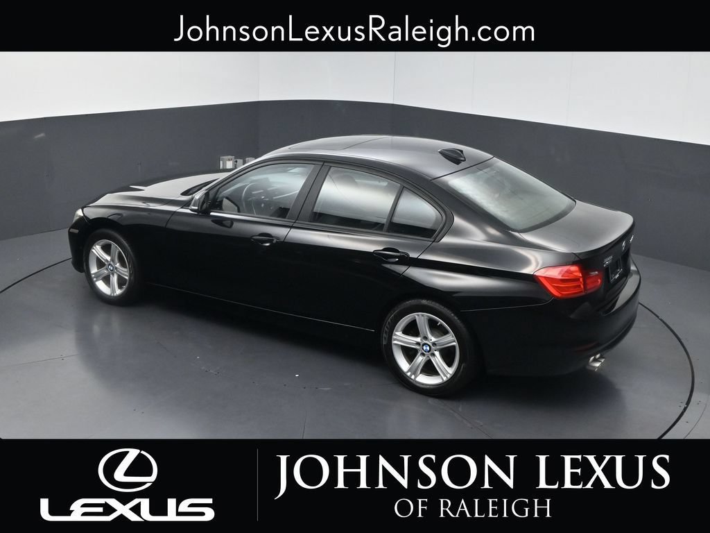 Used 2014 BMW 328i xDrive Sedan AWD/4WD image 25