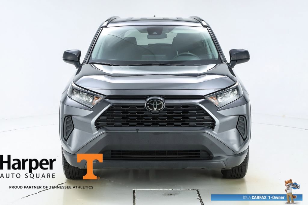 Used 2020 Toyota RAV4 LE image 16