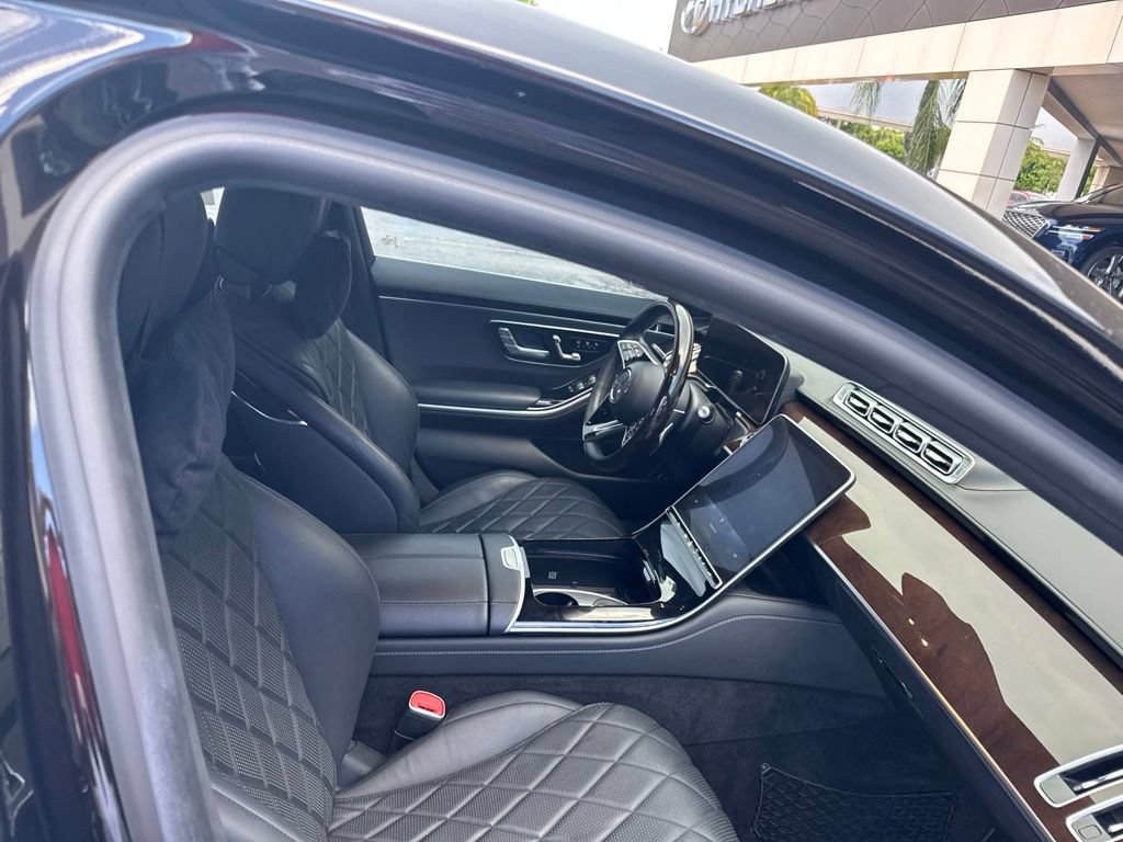 Used 2021 Mercedes-Benz S 580 4MATIC Sedan w/ Warmth & Comfort Package image 29