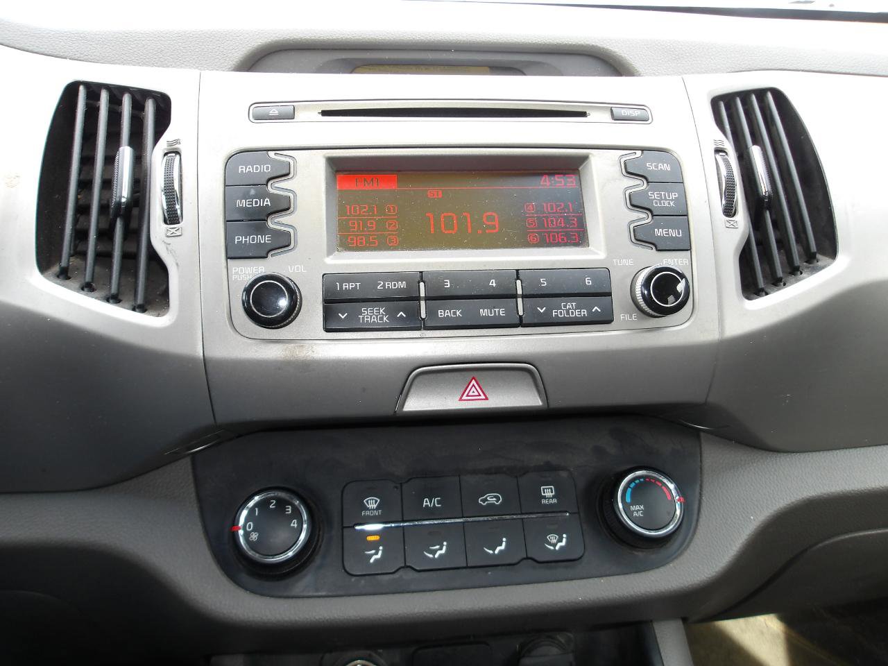 Used 2016 Kia Sportage LX AWD/4WD image 20