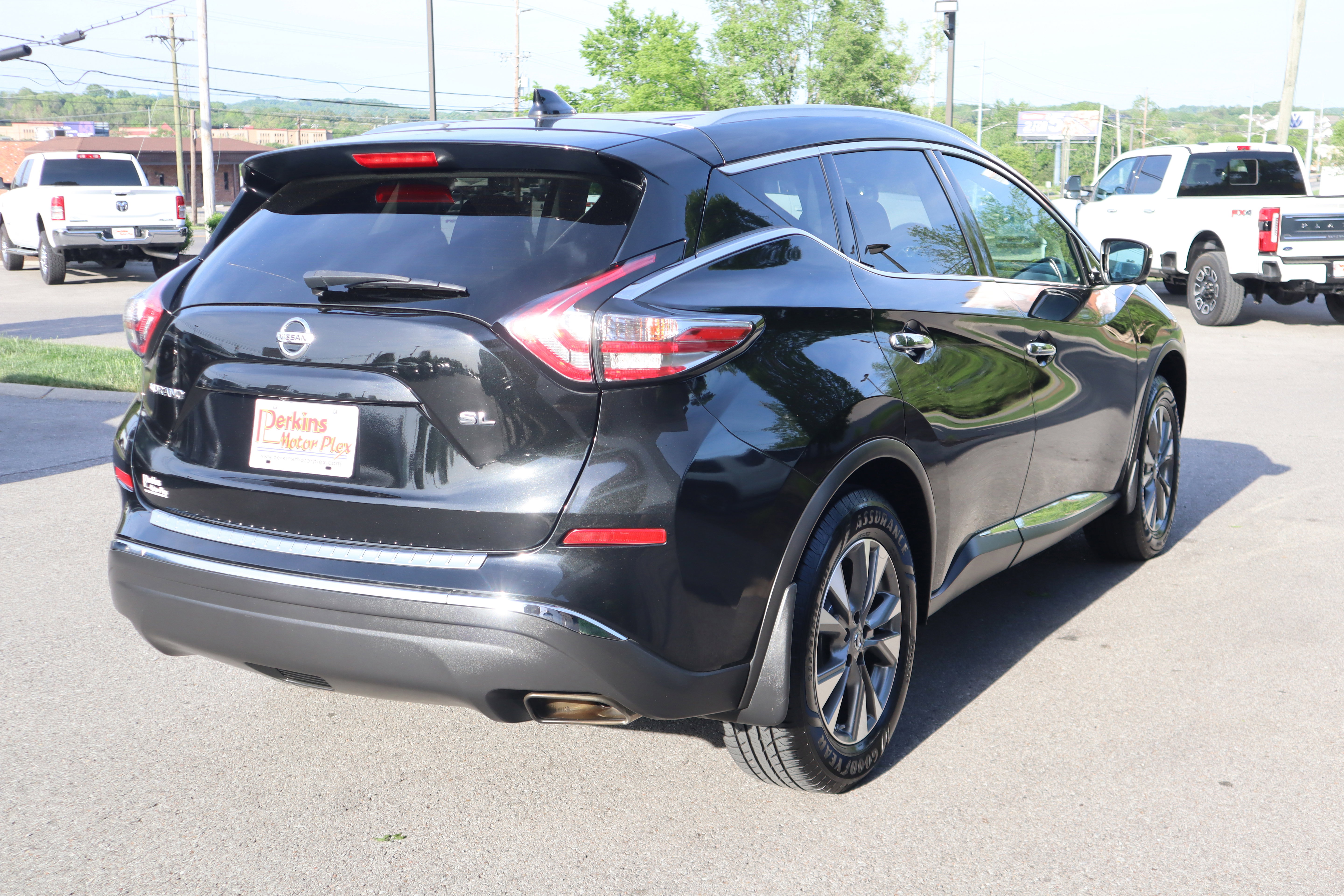 Used 2017 Nissan Murano SL image 7
