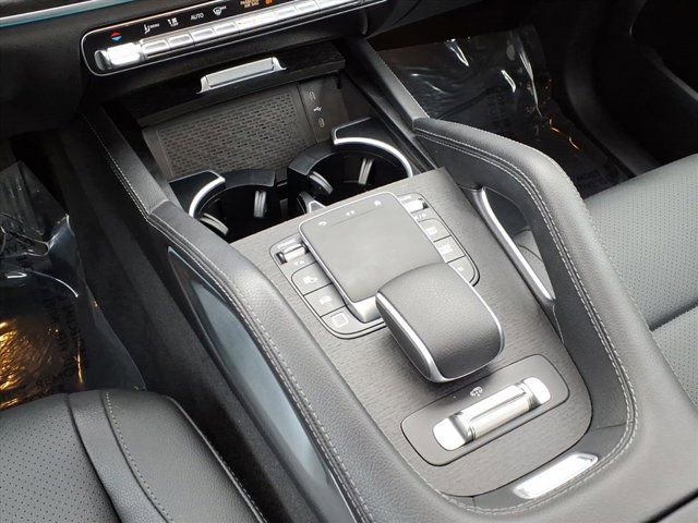 Used 2025 Mercedes-Benz GLS 450 4MATIC image 7