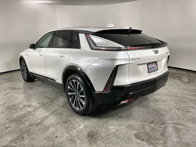 Used 2024 Cadillac Lyriq Sport image 6