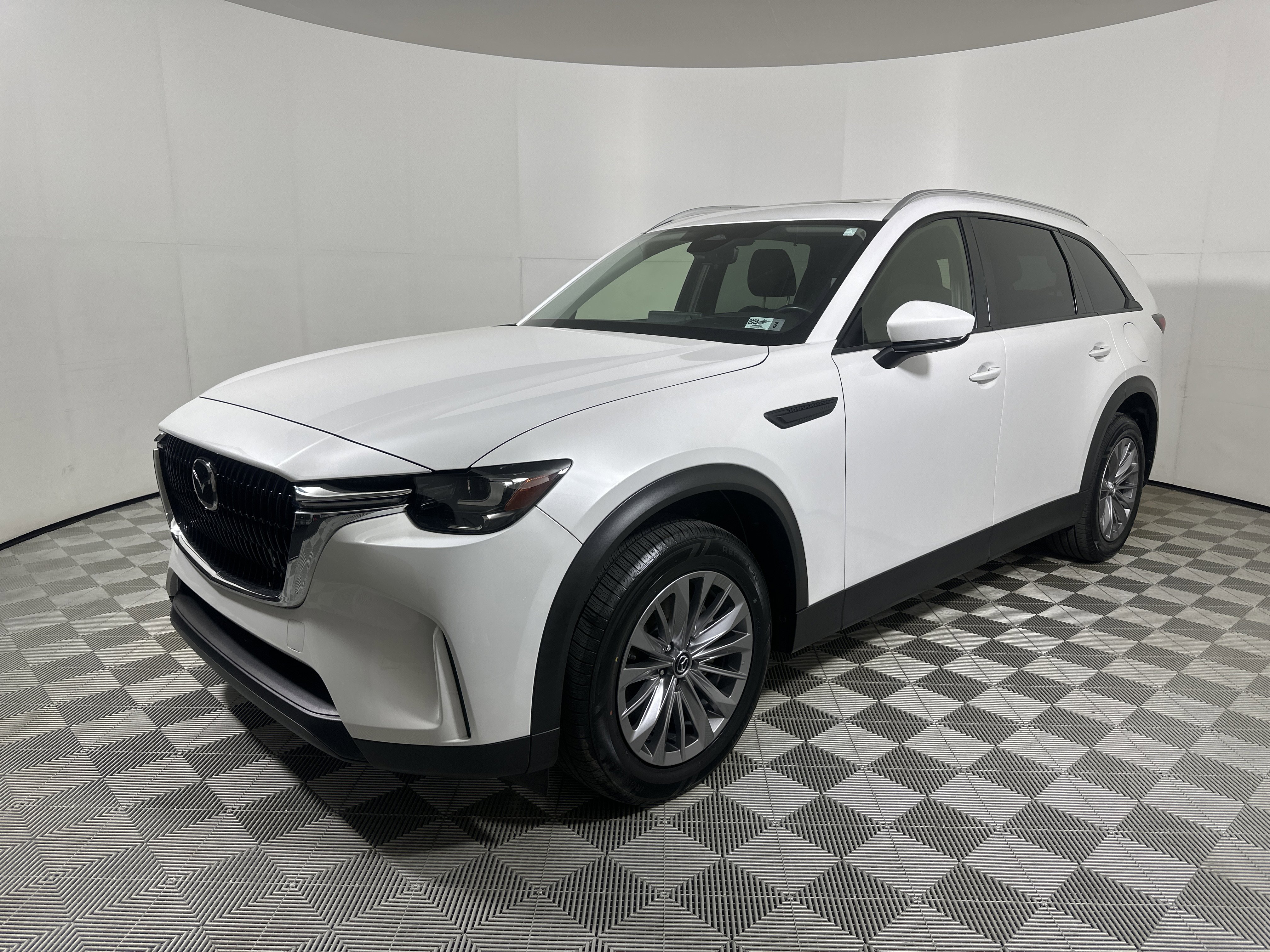 Used 2024 MAZDA CX-90 3.3 Turbo w/ Preferred Plus image 3