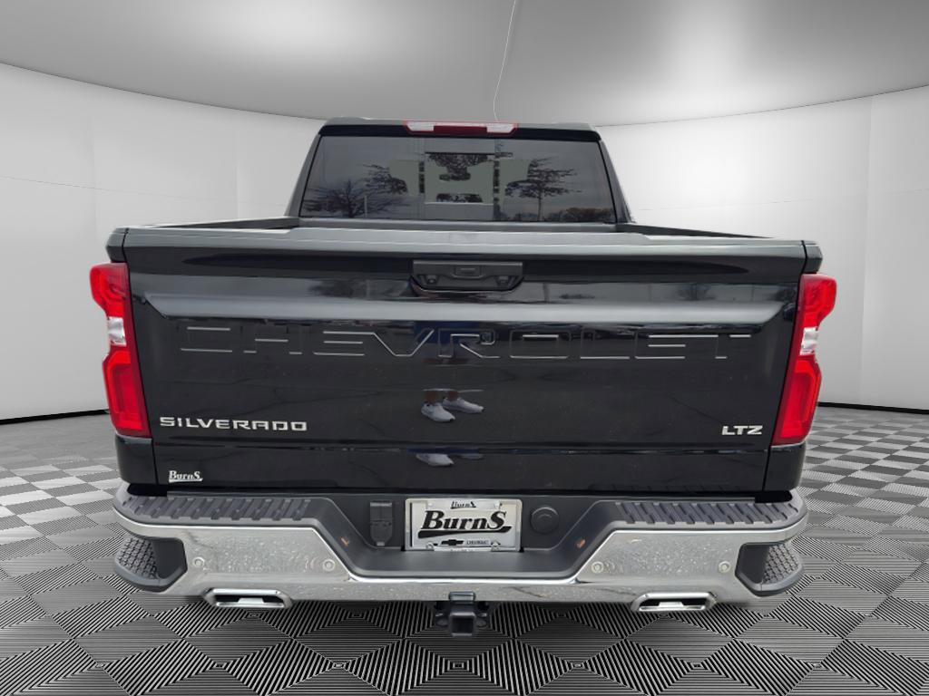 Used 2025 Chevrolet Silverado 1500 LTZ w/ Z71 Off-Road Package image 6