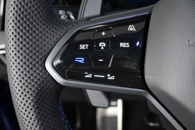 New 2026 Volkswagen Golf image 21