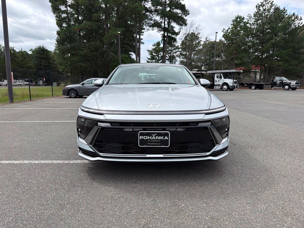 Certified 2025 Hyundai Sonata SEL FWD image 4