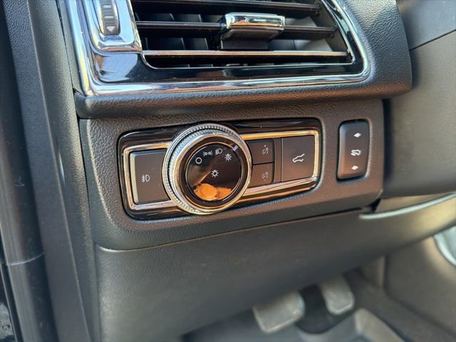 Used 2018 Lincoln Navigator Reserve w/ Technology Package image 25