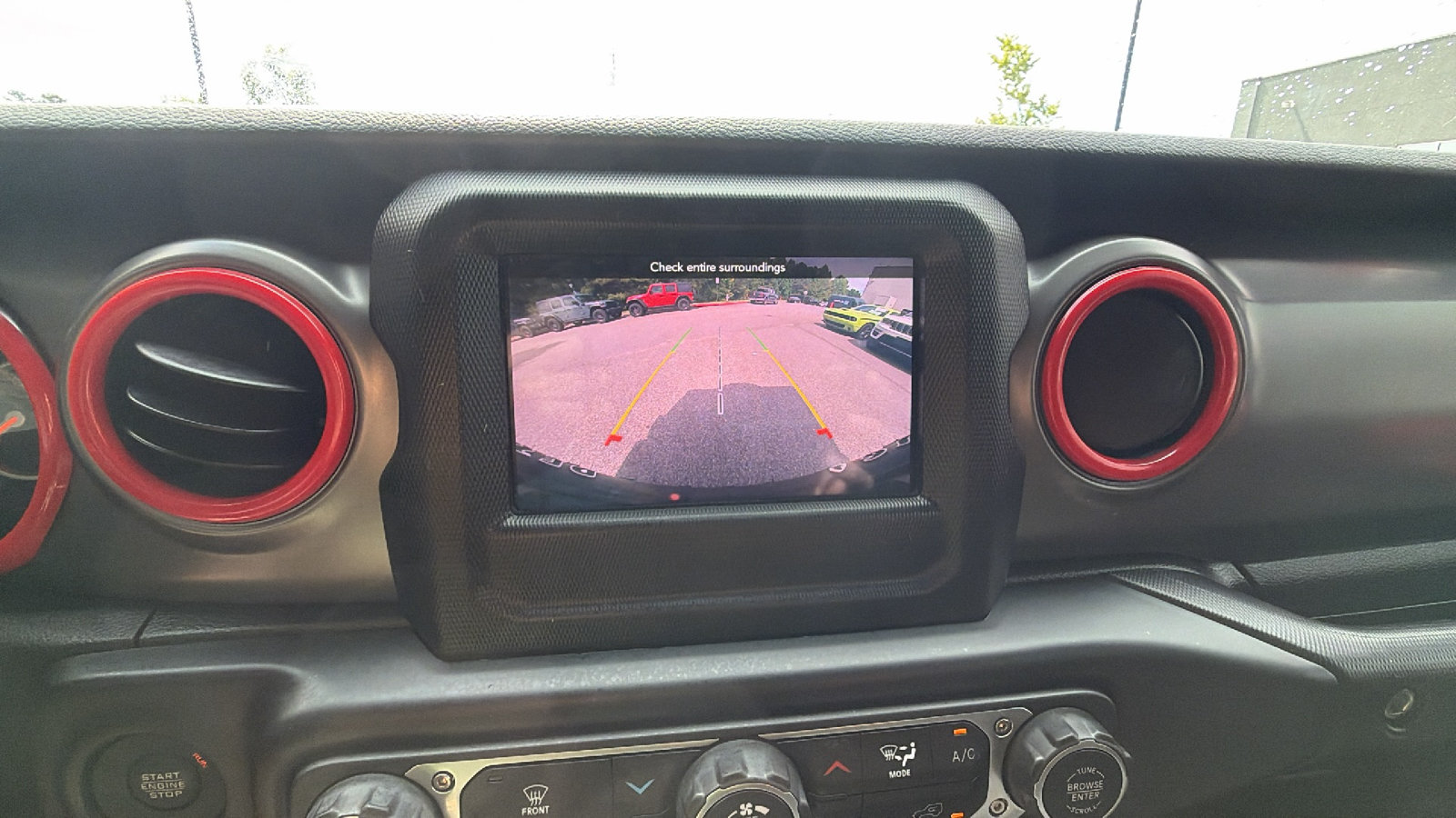 Used 2022 Jeep Wrangler Unlimited Sport AWD/4WD image 33