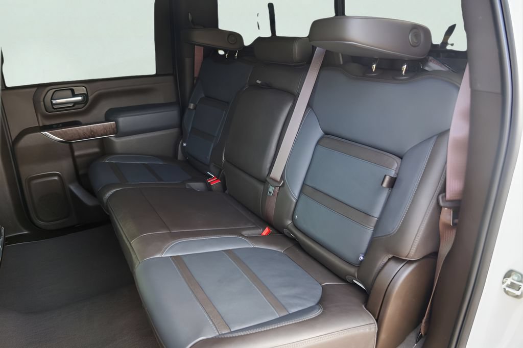 Used 2023 GMC Sierra 2500 Denali w/ Denali Ultimate Package AWD/4WD image 28