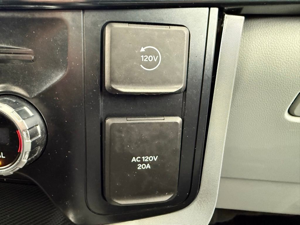 Used 2021 Ford F150 Limited image 39