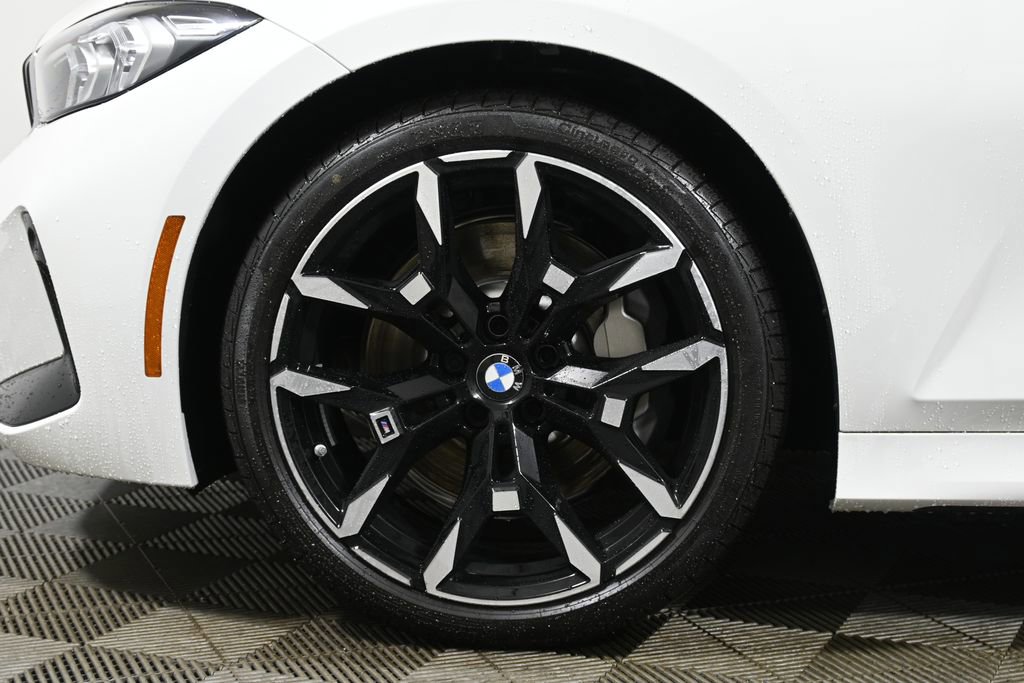 Used 2026 BMW 330i xDrive Sedan w/ M Sport Package image 12