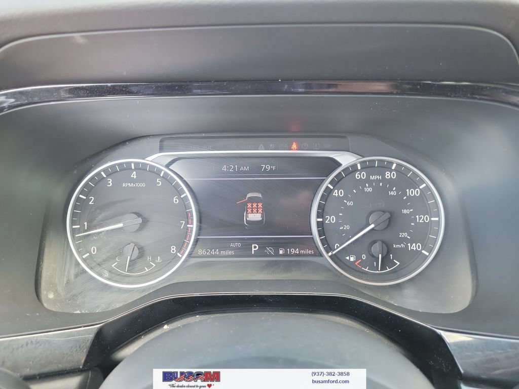 Used 2022 Nissan Pathfinder SV AWD/4WD image 24