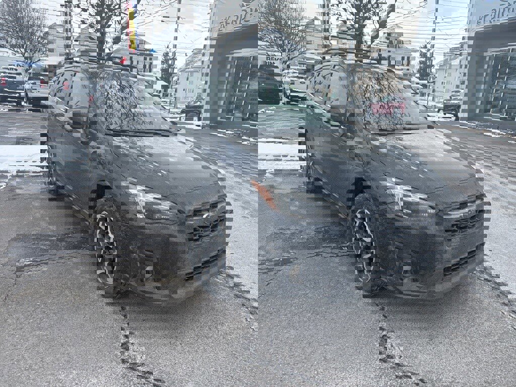 Used 2019 Subaru Crosstrek 2.0i Limited w/ Moonroof Package w/Navigation image 4