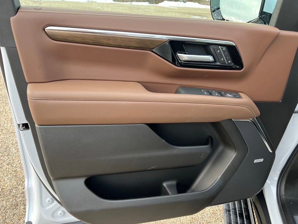 New 2026 Chevrolet Tahoe High Country image 32