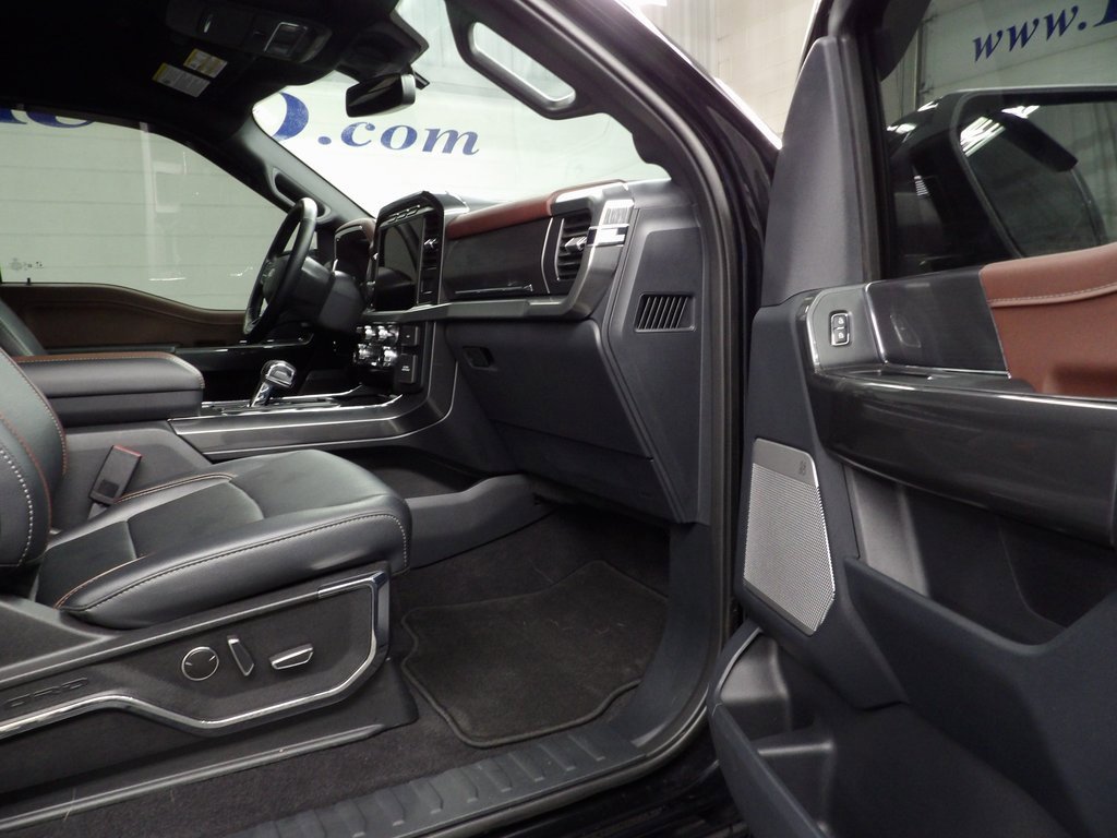 Used 2023 Ford F150 Lariat w/ Equipment Group 502A High image 30