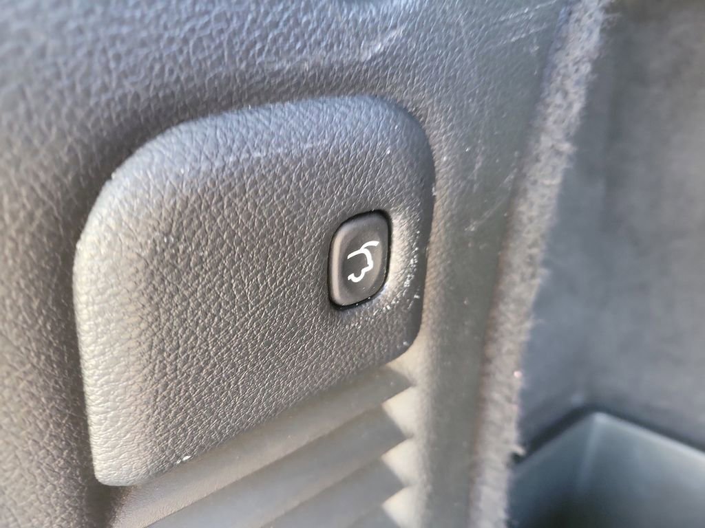 Used 2022 Dodge Durango GT image 11